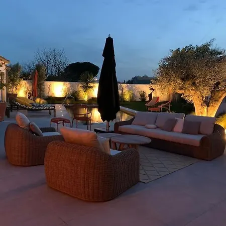 Villa Standing 7 14pers - Piscine Jardin Paysager - Centre Village - Ile De Re - Bois *