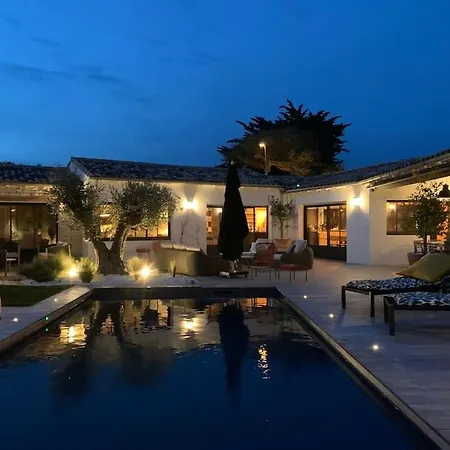 Standing 7 14pers - Piscine Jardin Paysager - Centre Village - Ile De Re - Bois *